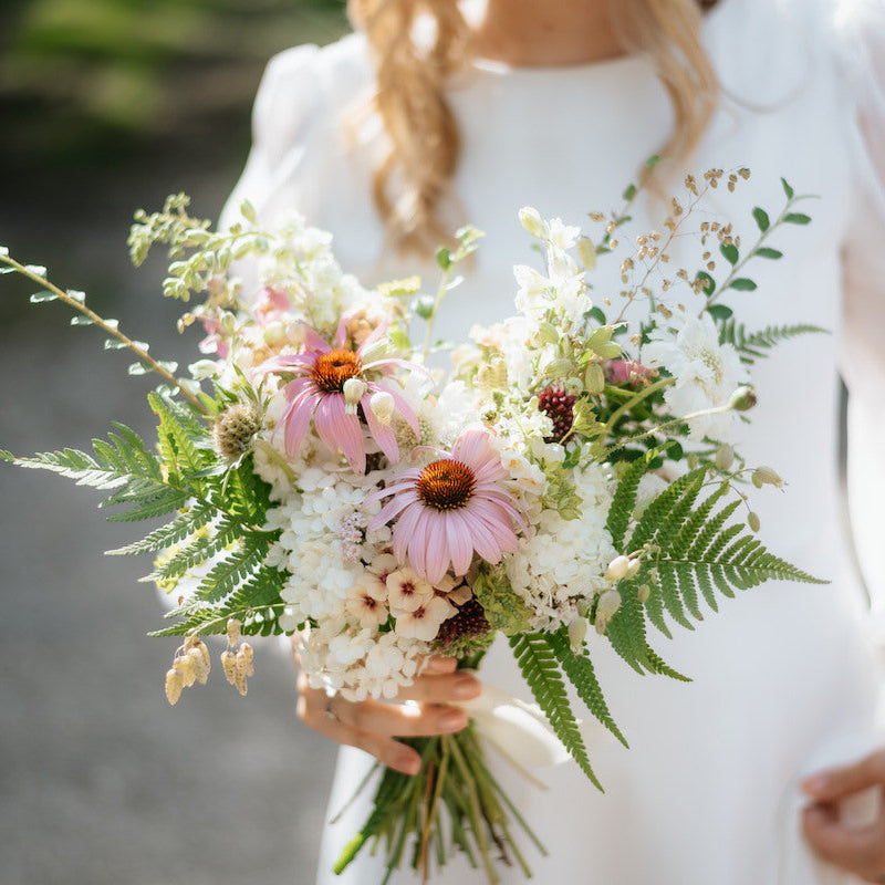 FLORAL ARRANGEMENTS FOR YOUR WEDDING WITH KVĚTNICE